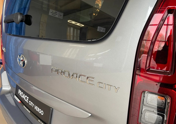 Toyota Proace City Verso cena 137747 przebieg: 7, rok produkcji 2024 z Wyśmierzyce małe 191